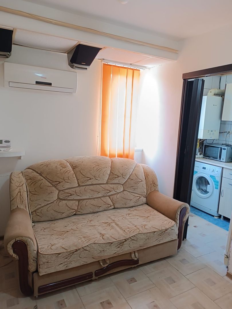 De vanzare Apartament 2 camere Preciziei - Poză 4