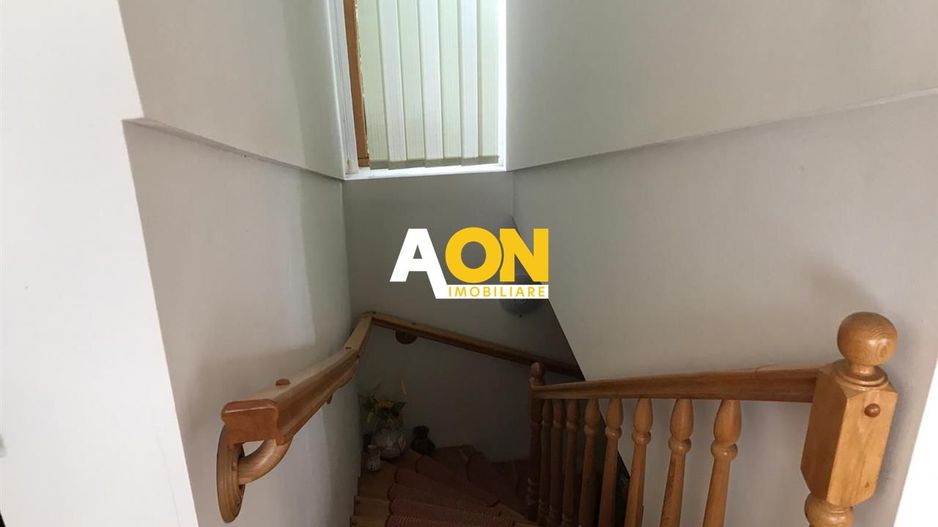 Vila cu 5 camere 922 mp teren  panorama superba comuna Ciugud - Poză 18