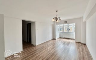 Apartament 3 camere, decomandat, zona Micalaca - Poză 1