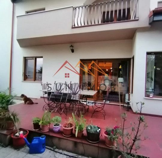 Vila P+E+M, an 2012, 6 camere, ultracentral, finisaje lux, Ploiesti,PH - Poză 5