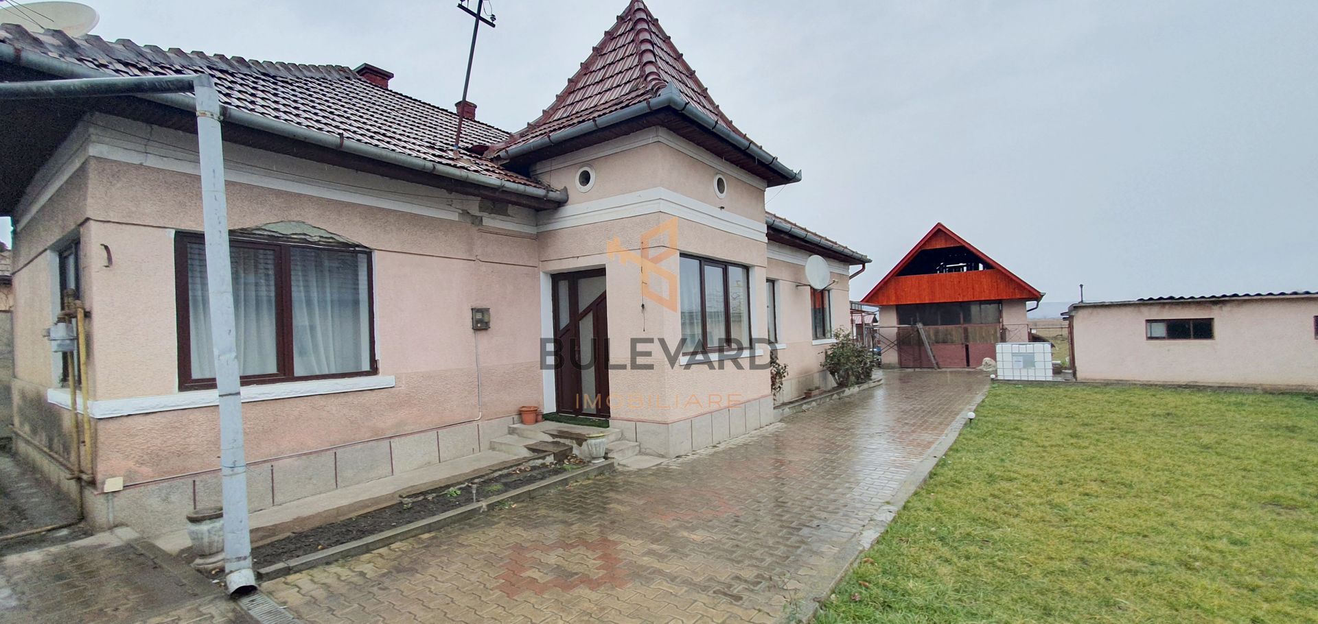 Casa individuala cu teren de 1.439 mp! - Poză 1