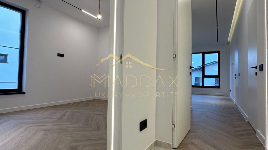 Vila individuala *432mp* + curte // 6 locuri Parcare / Pipera-Tunari - Poză 23