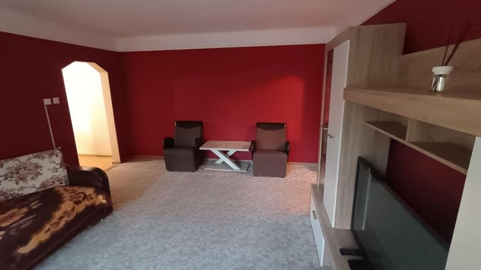 Vând apartament 2 camere Micro 16 , parter !! - Poză 3