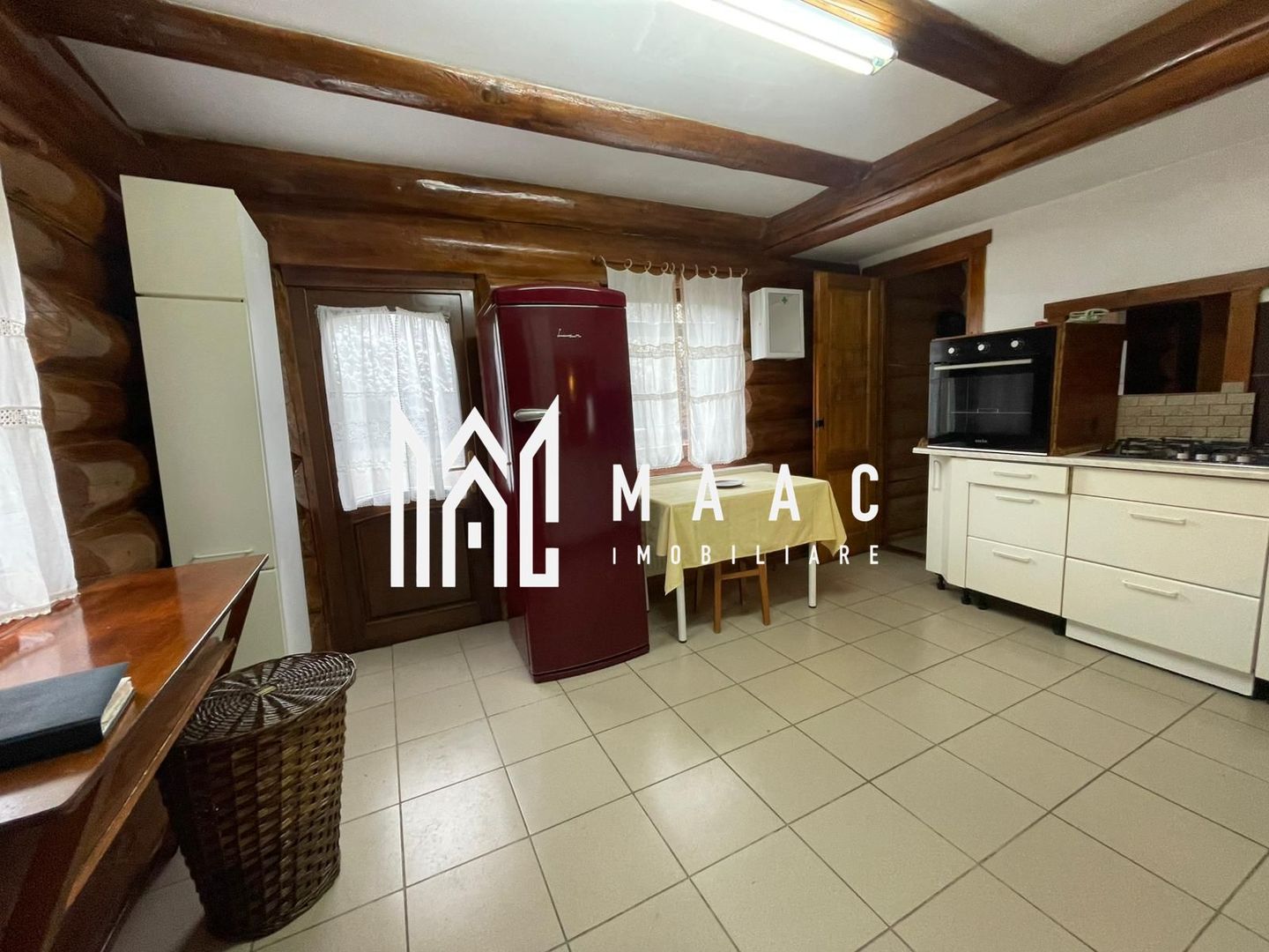 Cabana turistică | 156 MPU | 4 dormitoare | Porumbacu de Sus - Poză 6