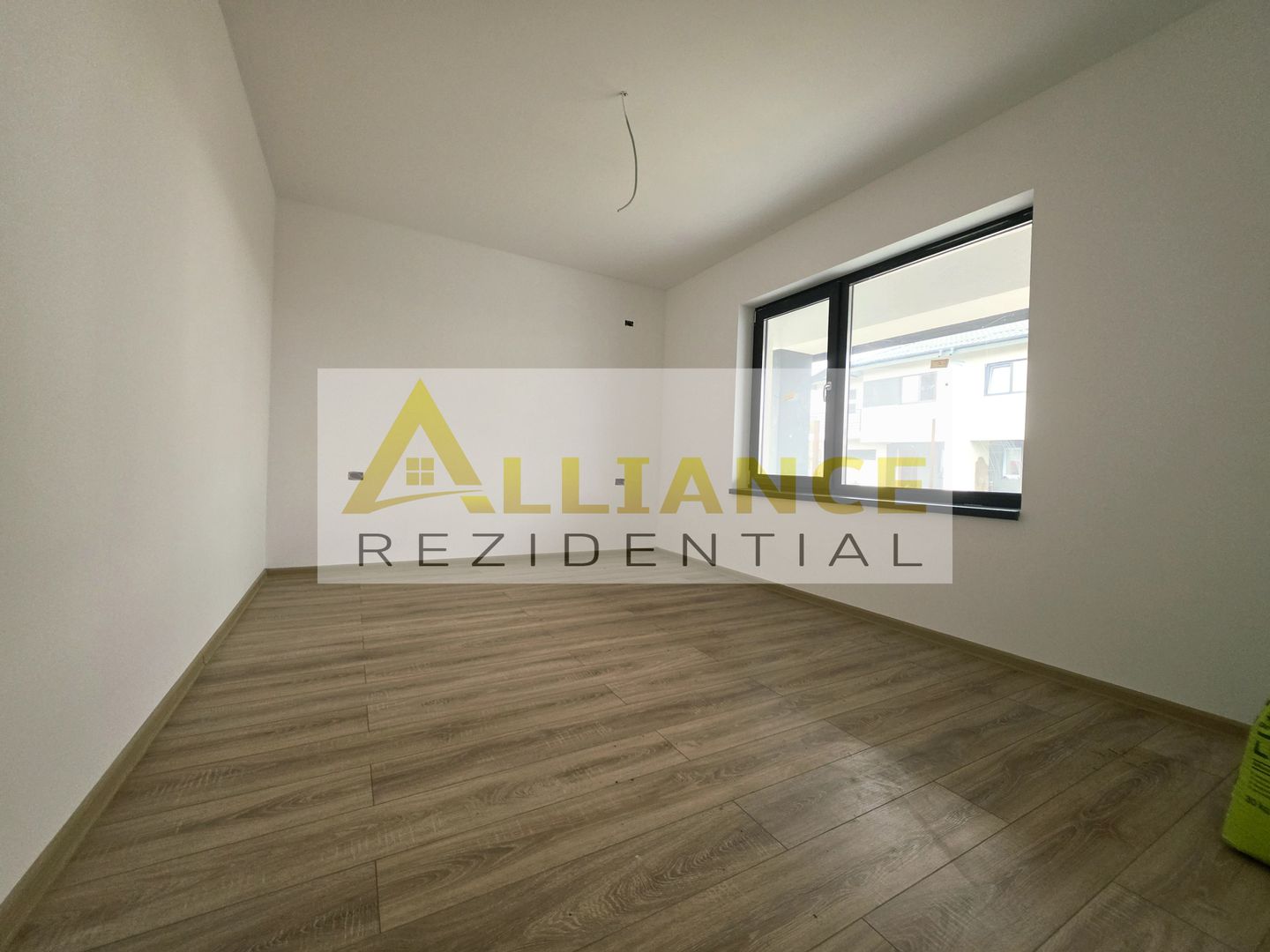 Casa 4 Camere | Gata de mutare | Zona liniștită - Poză 10