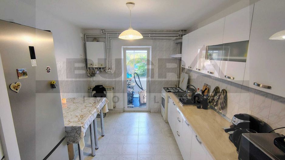 Apartament de 3 camere, 76mp, decomandat, zona Nicolae Titulescu - Poză 1