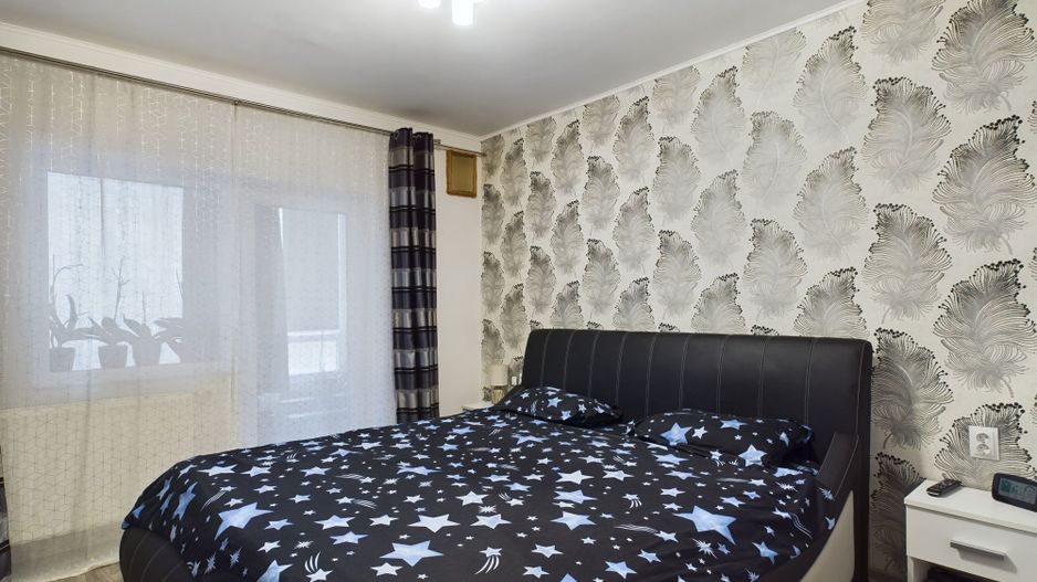 Apartament cu 5 camere in zona UMT 105mp - Poză 13