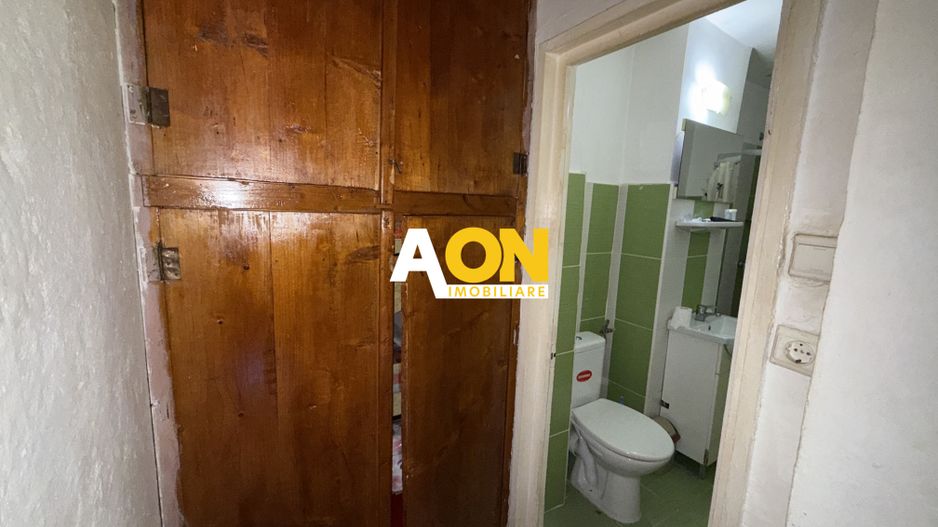 De inchiriat apartament 3 camere, etaj 1, Cetate - Poză 8