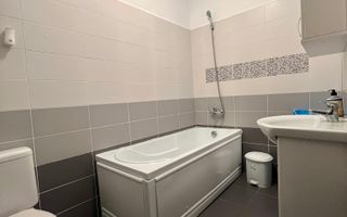 Apartament Recent Renovat cu Loc de Parcare in Zona Autogara - Poză 11