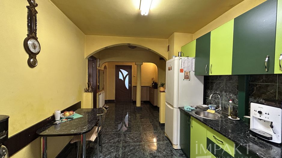 Vanzare apartament 3 camere, zona Piata Flora! - Poză 9