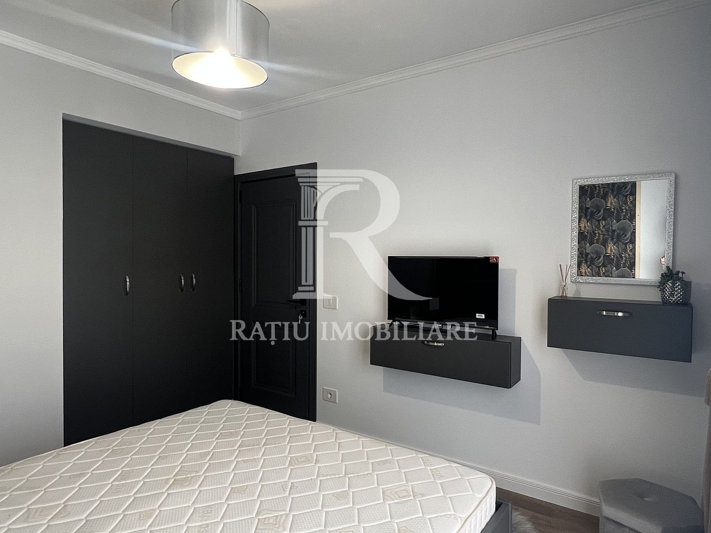 Apartament Premium cu 2 camere | Parcare Supraterana | Nufarul | Oradea - Poză 10