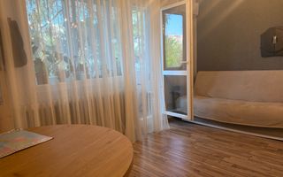 Apartament cu trei camere, zona Straduintei, 95.000€ negociabil - Poză 2