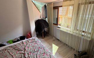 Casa 10 camere, 5 bai, 380 mp teren - zona Astra - Poză 13