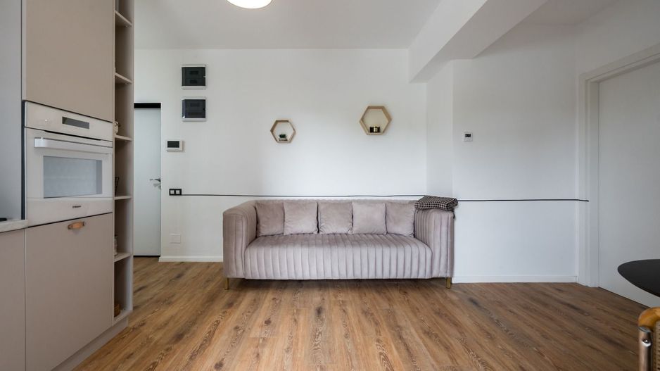 Inchiriere apartament 3 camere | Sisesti - Poză 6