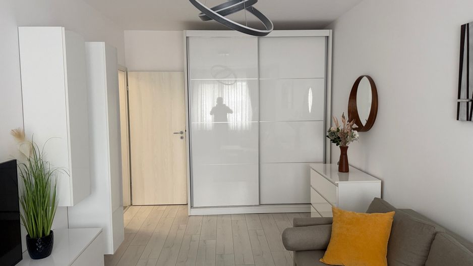 Inchiriere Apartament 2 camere- Zona MetrouBerceni - Poză 2