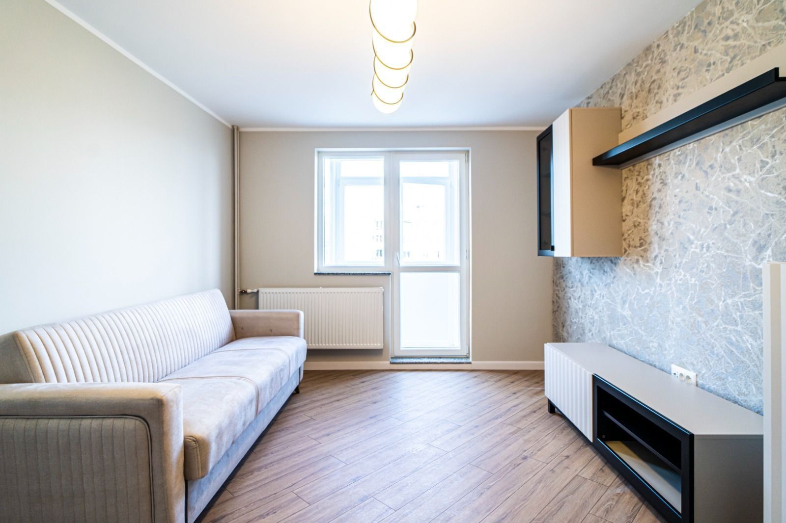 2 camere de închiriat, mobilat modern, totul nou, Metrou Râul Doamnei - Poză 2