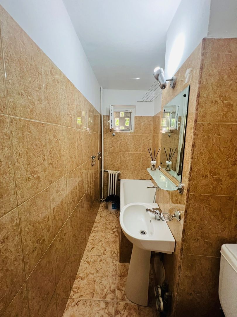 Apartament cu 2 camere de inchiriat in Rogerius - Poză 5