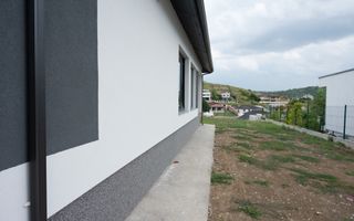 Casă modernă de vânzare | 3 dormitoare | Teren 750 mp | Oradea - Poză 3