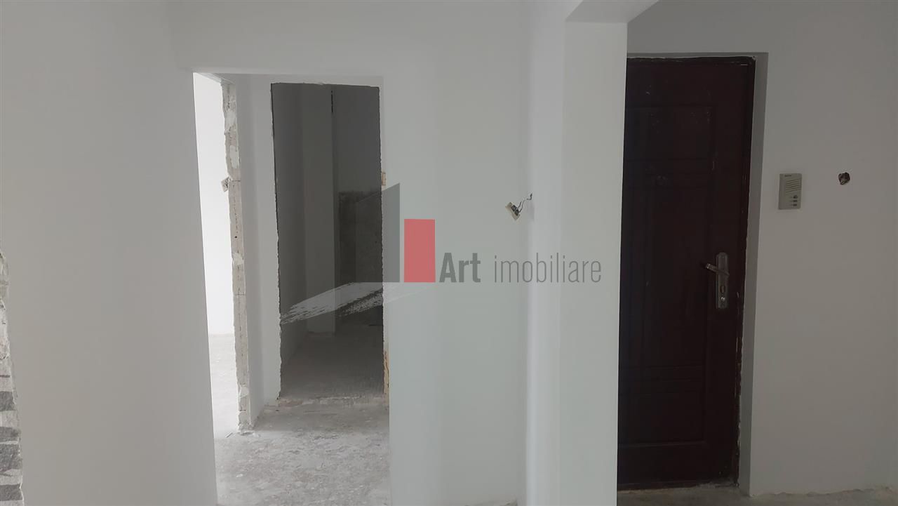 Apartament 4 camere  Octavian Goga - Poză 1