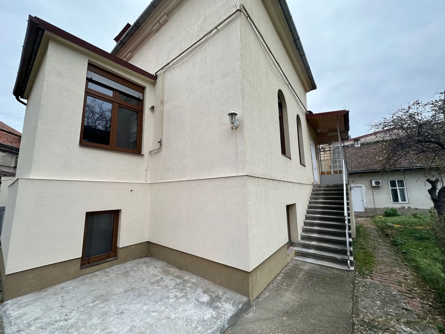 Cladire pretabila birouri / gradinita - Poză 11