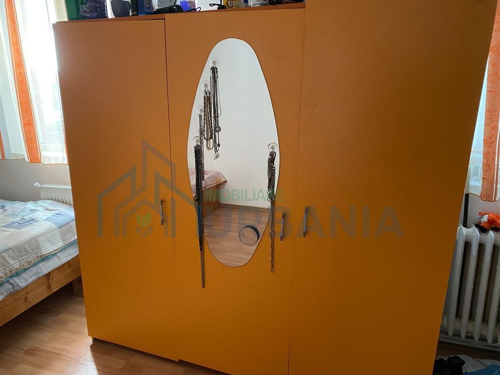 Chirie tatarasi ( casa podul de fier) - Poză 2