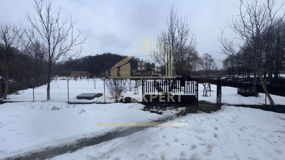 ANSAMBLU DE CASE CU 5 CAMERE 110MP TEREN 2530 MP BUGHEA DE JOS ARGEȘ - Poză 16