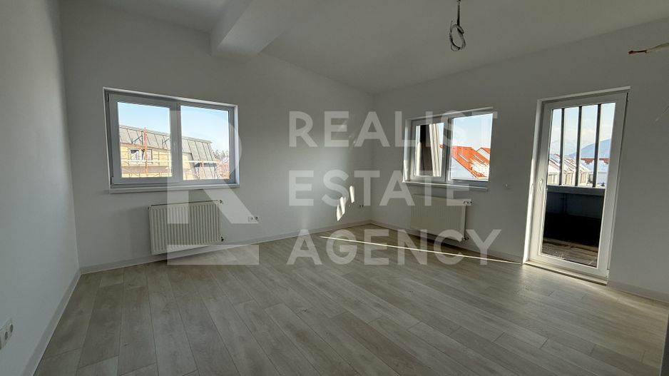 Vânzare apartament cu 2 camere.Priveliște spre munte. - Poză 5