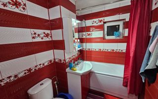 Apartament 3 camere, etaj 1, zona Piata Cetate - Poză 4