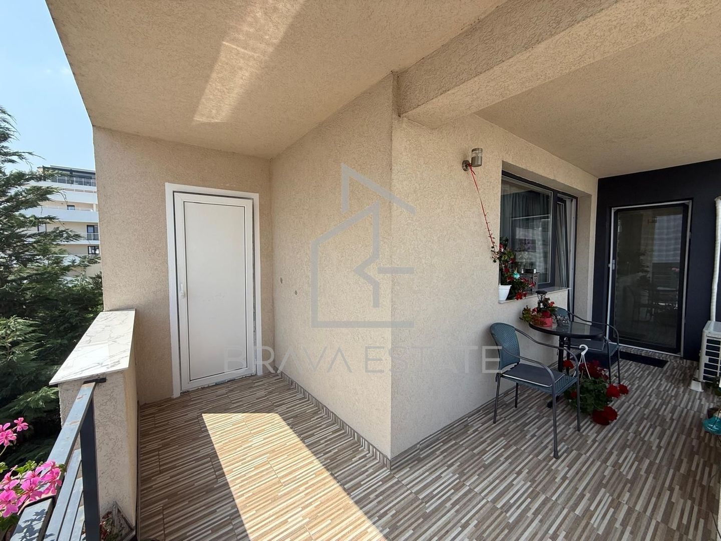 Apartament 3 camere, 2 bai, 78mp,  parcare, zona Eroilor Floresti - Poză 8