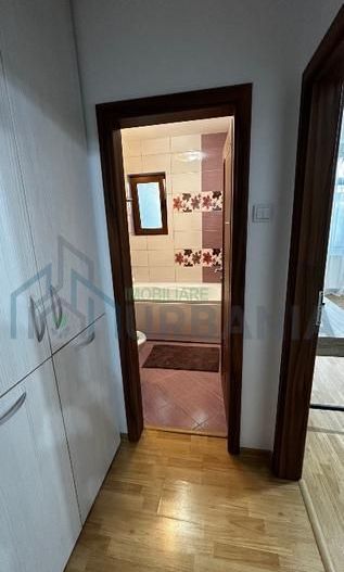 Închiriez Ap..2 camere Podu Roș, Aleea Rozelor et.1 - Poză 13