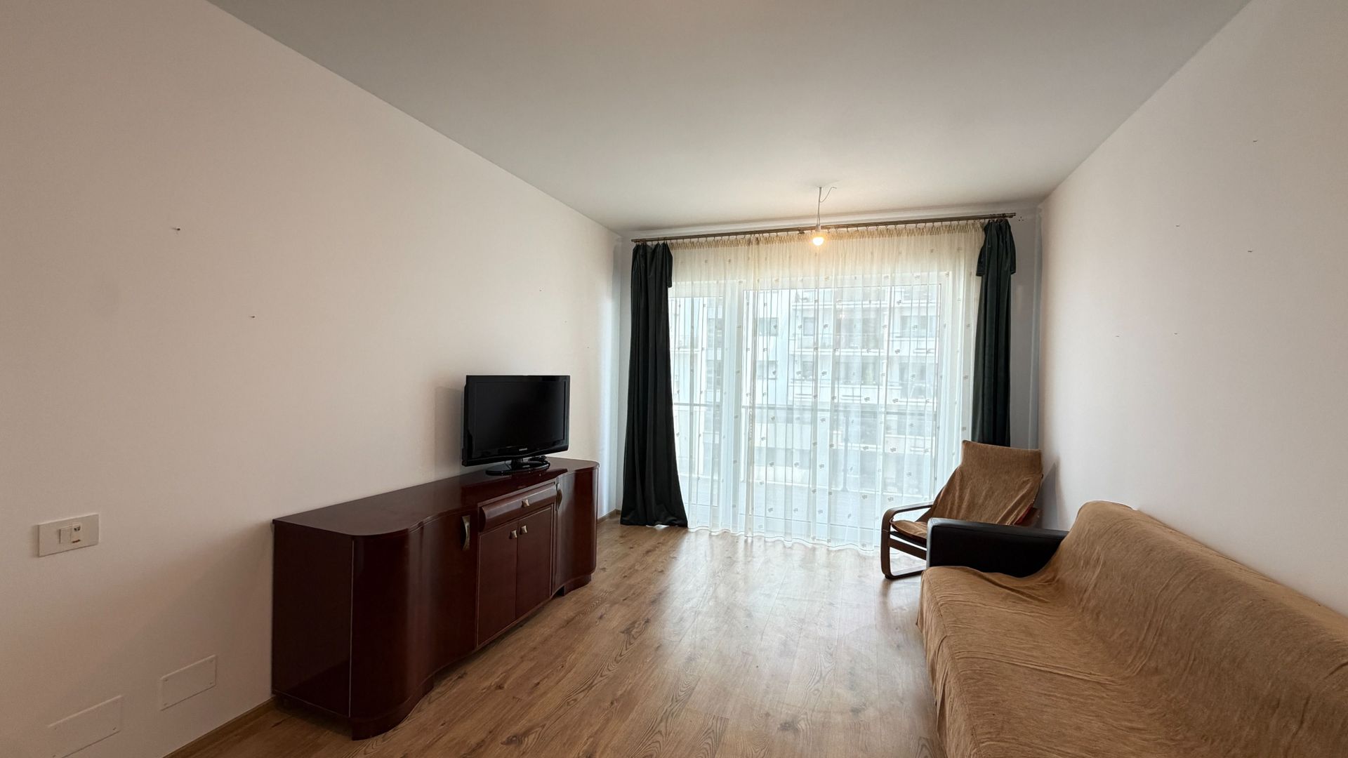 Apartament 2 camere de închiriat – Alphaville, Str. Stadionului - Poză 2