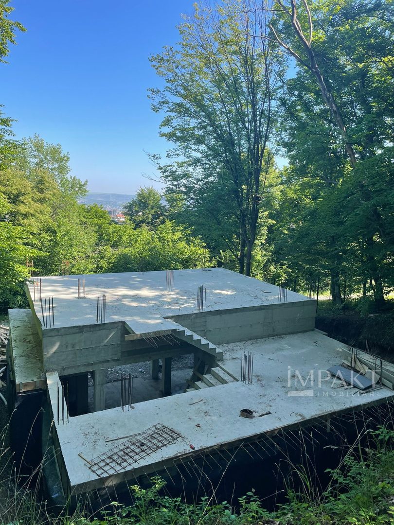 Proiect Exclusivist: Teren 1.000 mp cu Construcție în Dezvoltare - Poză 8