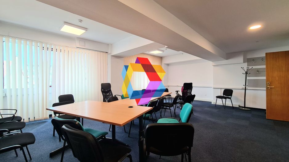 Spatiu birouri de închiriat Brasov - 55 mp # plus-imo.ro - Poză 3