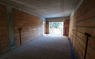 Apartament 3 Camere- 54 MPU-Parter-Terasa-Parcare - Poză 5