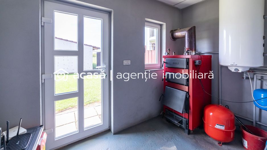 Nou! Casă frumoasă în Sâmbăteni - Poză 14