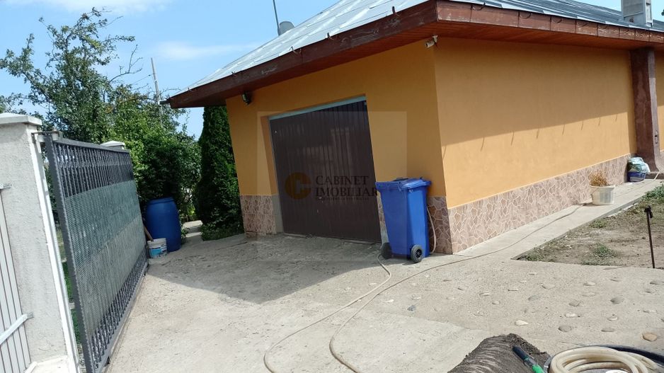 Casă de vacanță modernă cu teren generos –15min de Tecuci - Poză 8