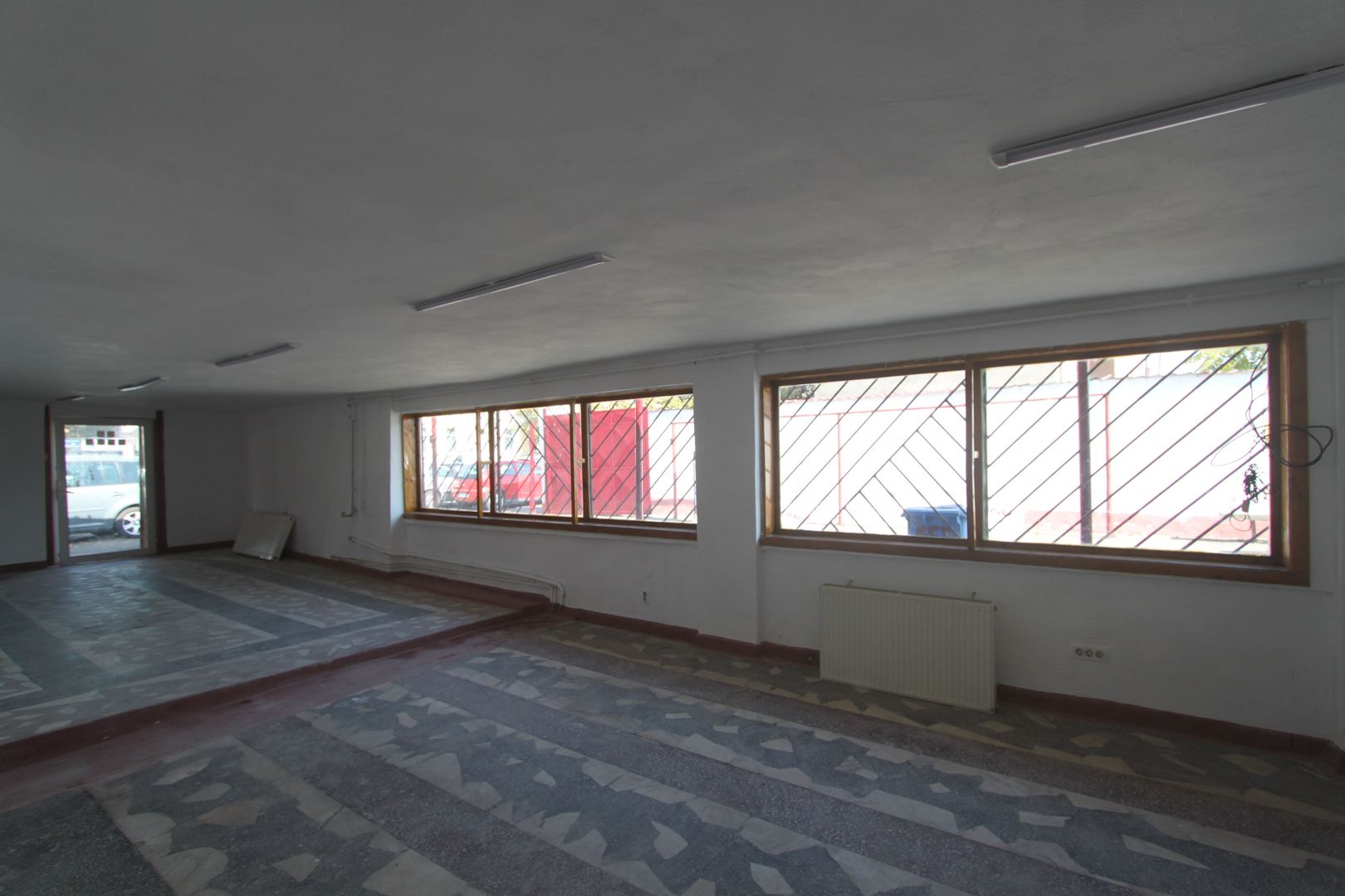 Spațiu comercial - 58 mp de închiriat -  Badea Cartan - Poză 6