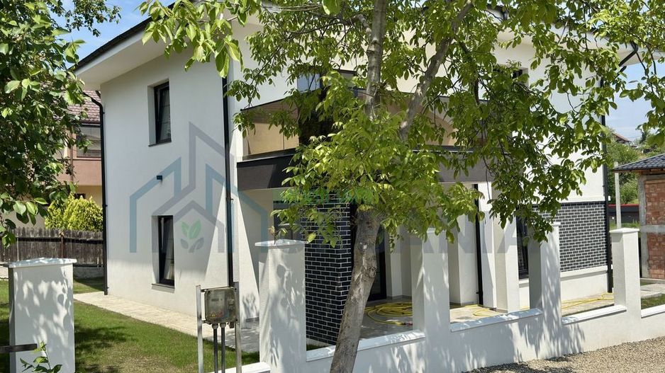 Casă individuală cu etaj, 4 dormitoare, 3 băi, teren 557 mp, Capăt Cug, la limita cu municipiul Iași - Poză 4