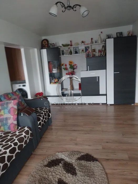 Apartament cu 2 camere zona Unirii Sud conf 1 etaj 3 din 10 mobilat Pret: 75.000 - Poză 4