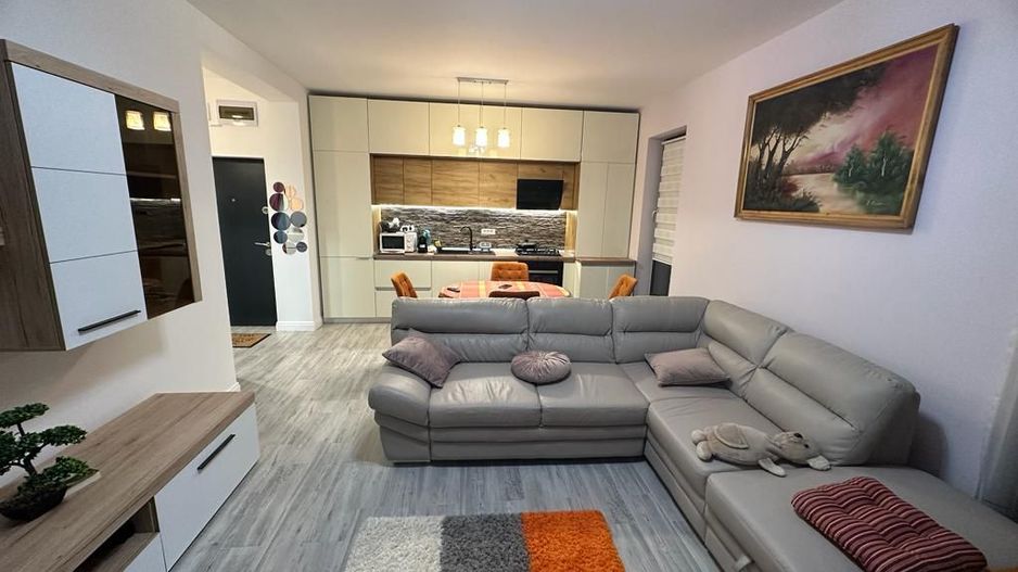Apartament 2 camere FInisaje Premium Mobilat Utilat Clima loc parcare - Poză 1
