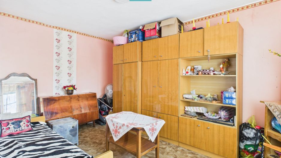 Casă cu 3 camere și teren generos lângă frontieră - Poză 5