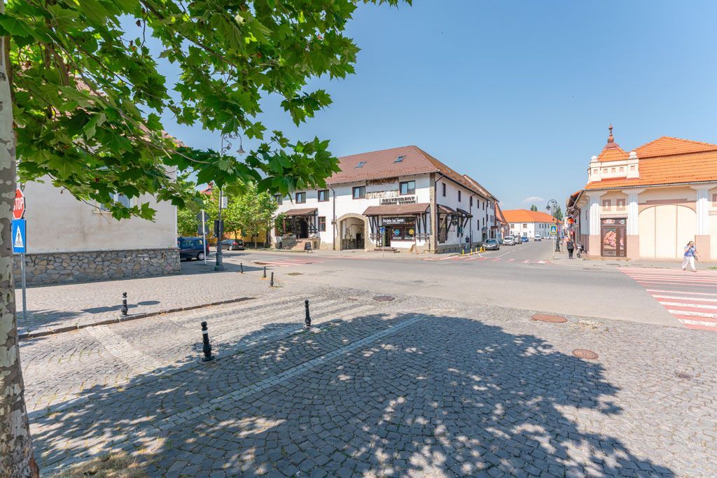 Pensiune Rosenau de vânzare - Afacere la cheie lângă Cetatea Râșnov - Poză 31