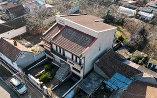 Vilă spațioasă cu 8 camere, Grădiște - Poză 36