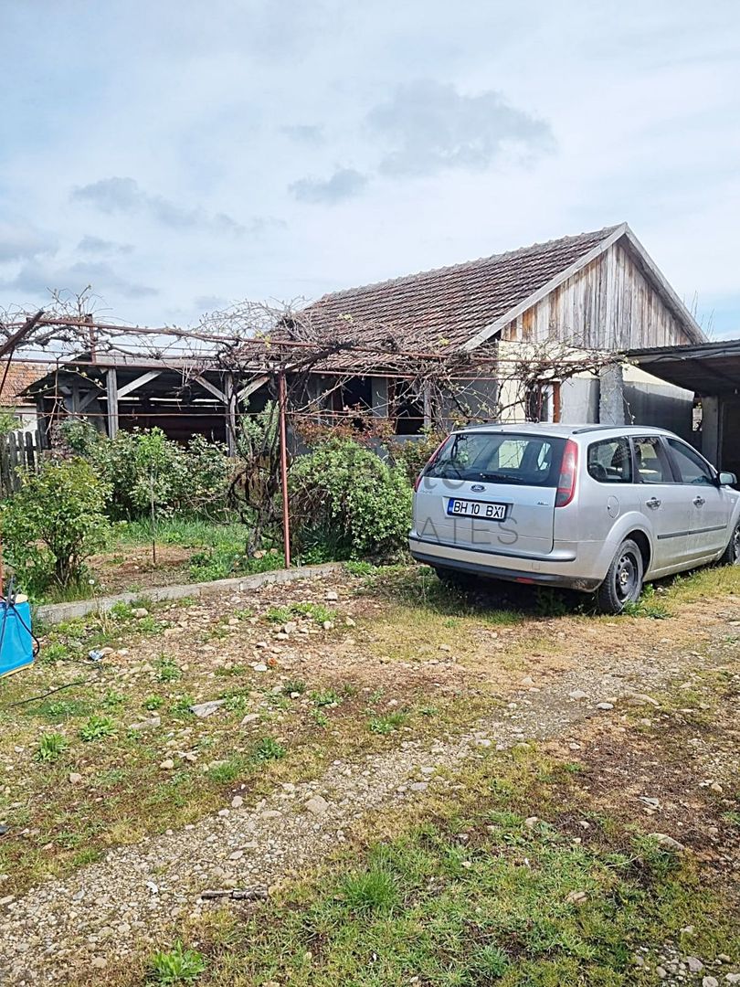 Casa cu teren 1439 mp de vanzare in Gurbediu, Bihor - Poză 11