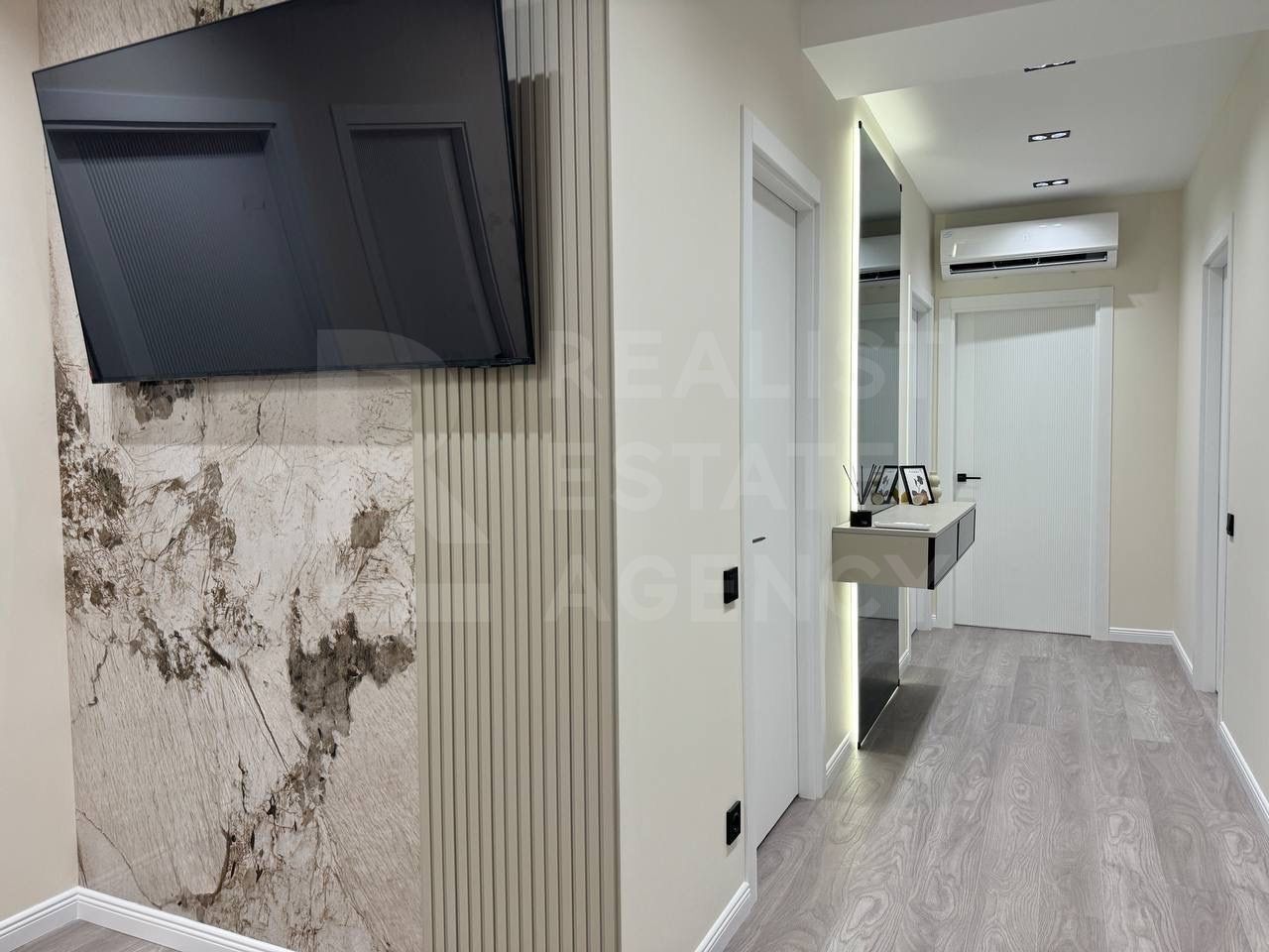 Vânzare, apartament, 3 camere, str. Nicolae Milescu Spătaru, Ciocana - Poză 4