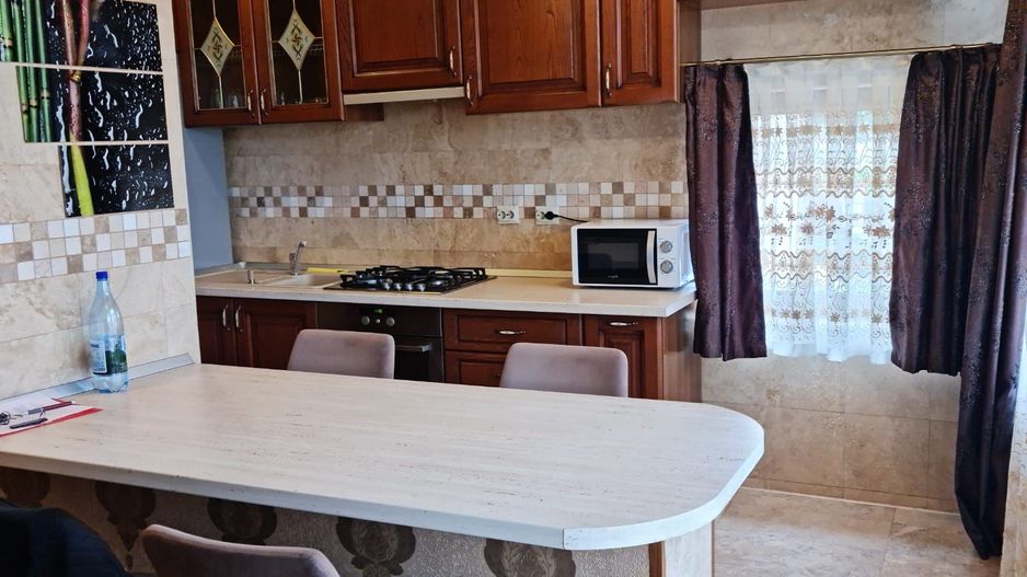 Se caută COLEGĂ DE APARTAMENT /  cameră de închiriat în Centru - Poză 4