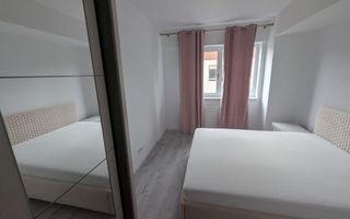 Ap 2 cam dec Poitiers, mobilat-utilat + parcare, 132.000€ neg. - Poză 2