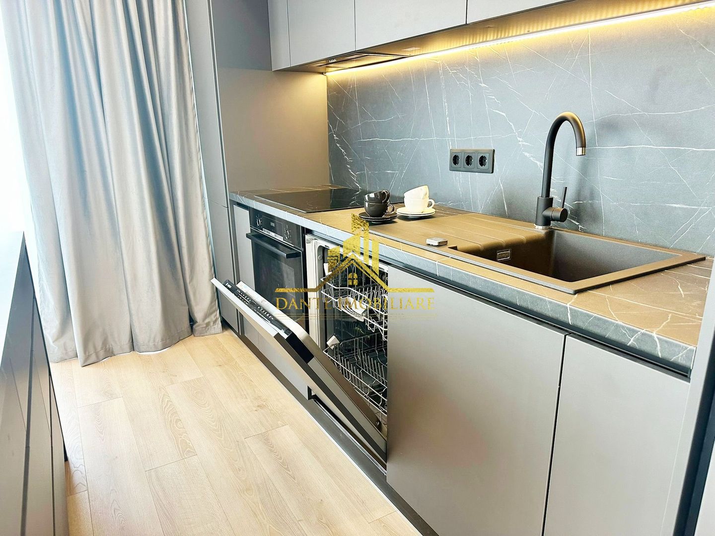 2 camere, TOTUL NOU, mobilat lux, PRIMA INCHIRIERE, terasa, Soporului - Poză 12