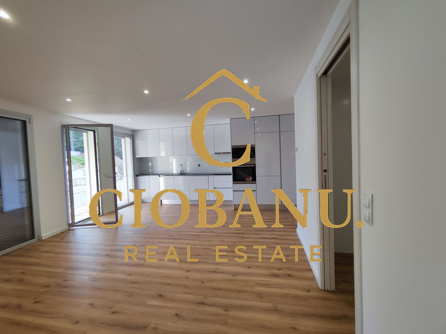 Apartamente de Lux de vanzare in PORTUGALIA - Poză 9