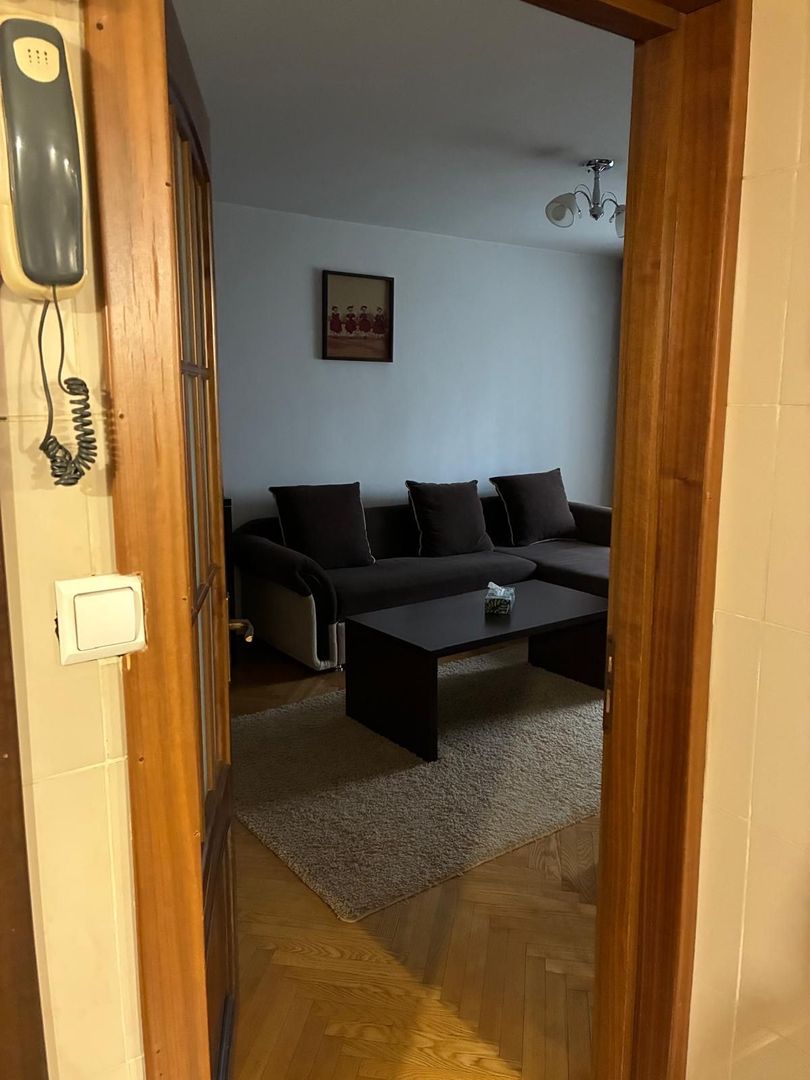 DE INCHIRIAT | APARTAMENT 2 CAMERE | DOROBANTI - Poză 2